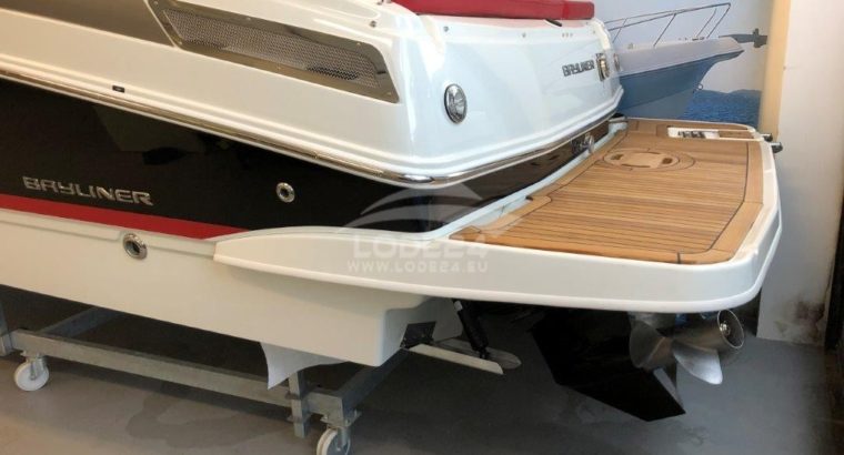 Motor boat CL 470 Open