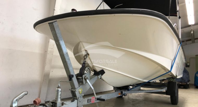 Boston Whaler 150 Sport