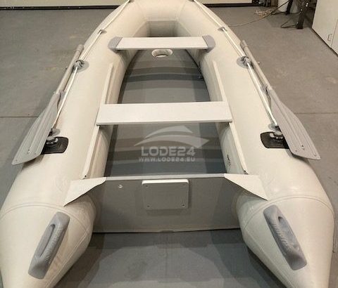 I`m selling new Sportex boat 310