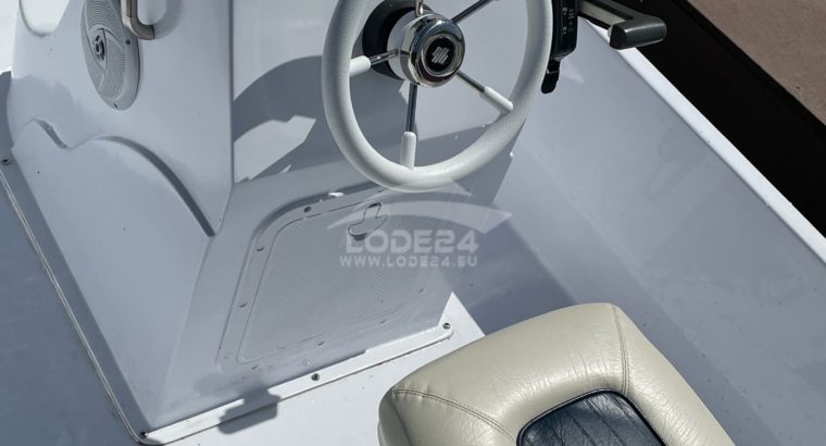 BAYLINER CIERA 8 SPORT