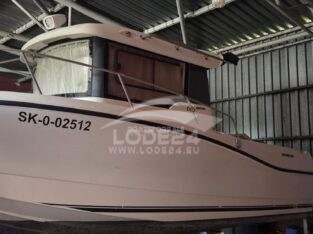 Quicksilver 605 Pilothouse
